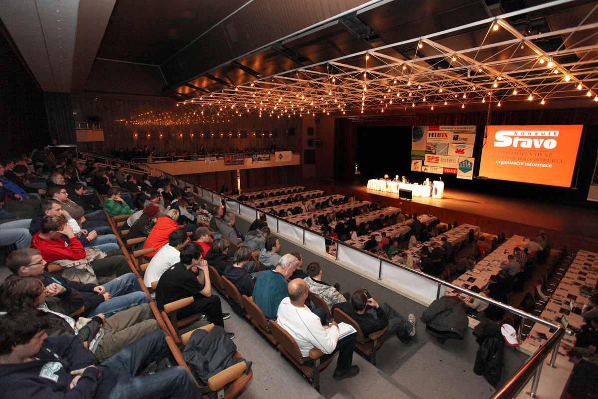 Konference Otvorové výplně stavebních konstrukcí 2011 měla přes 600 účastníků