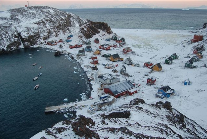 Osada Niaqornat v Grónsku čítá 50 domů