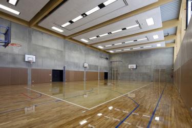 Dostavba základní školy v Roztokách Dostavba základní školy v Roztokách