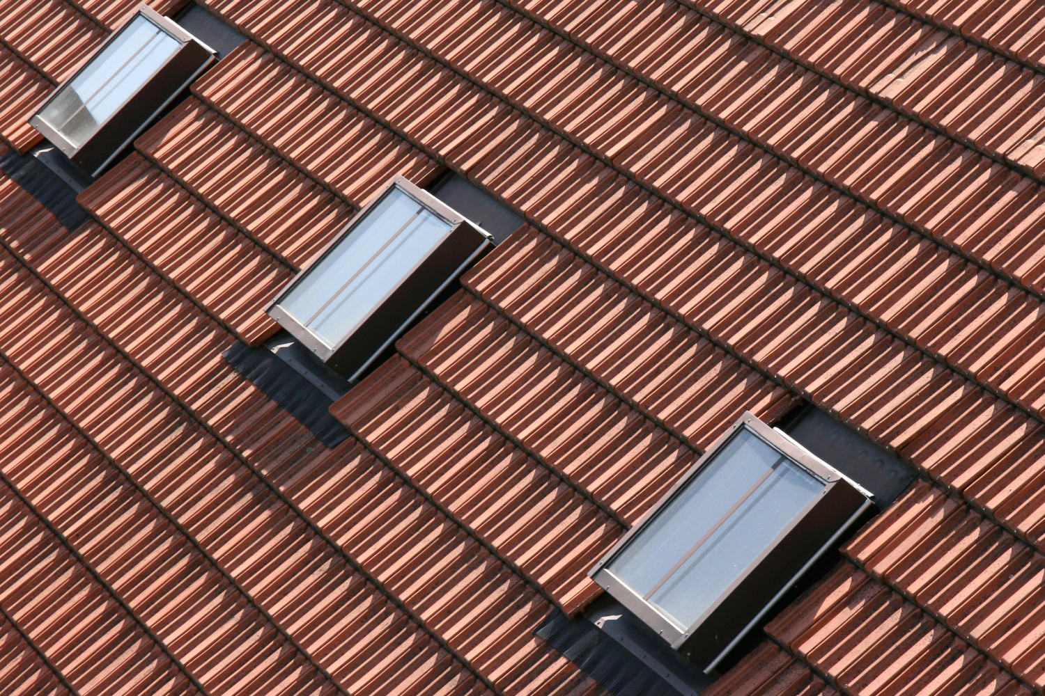 Střešní okna Solara KLASIK dodržují malý formát předepsaný památkovými úřady