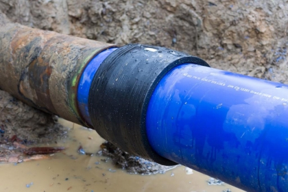Bezvýkopová sanační metoda Compact Pipe prodlouží životnost potrubí na 100 a více let