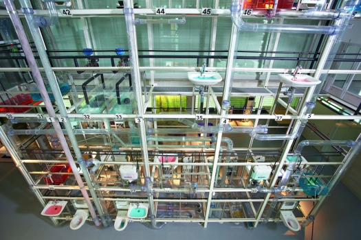 Testovací věž v laboratoři v Joně (Švýcarsko), kde se zkoušejí potrubní a kanalizační systémy