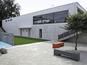 Bílý beton použitý pro novostavbu vily v Brně-Králově Poli