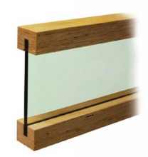 Obr. 7a: Koncept hybridního sklo-dřevěného nosníku: průřez nosníku s přírubami z bloků z LVL