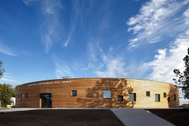 Pavilon základní školy v Líbeznicích/Projektil architekti (nominovali ČKA, Jana Tichá a Osamu Okamura). Foto Andrea Thiel Lhotáková