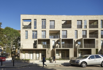 Residenční projekt Ely Court v Londýně; Alison Brooks Architects, London; foto: Paul Riddle