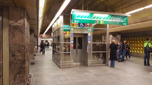 Obr. 17: Bezbariérové zpřístupnění stanice metra Můstek trasy A i B