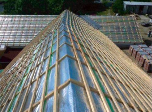 Dnes je nejčastěji Lupotherm používán na střechy