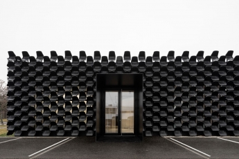 Galerie nábytku (CHYBIK+KRISTOF Architects & Urban Designers, 2016)