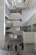 Kampus university v Peru, Grafton Architects, laureát RIBA International Prize 2016