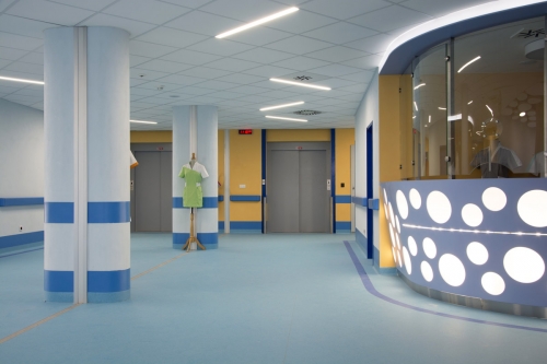 Nemocnice v Třebíči má nový pavilon s podlahovými krytinami Gerflor
