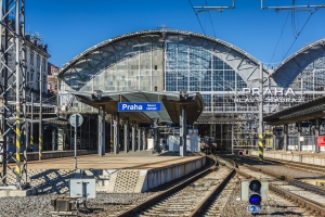 Rekonstrukce ocelové konstrukce historické haly, zastřešení nástupišť na Hlavním nádraží v Praze