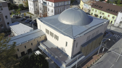 Obnovená neologická synagoga v Žilině