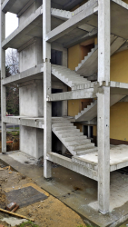 Prefabrikovaná schodiště z lehčeného liaporbetonu