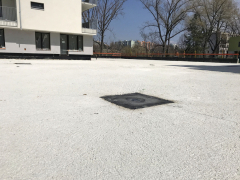 Realizace spádové vrstvy ploché střechy OS v Čimicích z PORIMENTU PP500S – po zatvrdnutí