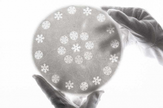 Porous Glass Plasticine – sklokeramická porézní pěna