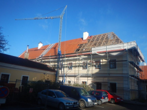 Fara v Soběslavi má novou střechu