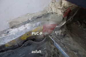 Nekompatibilita medzi oxidovaným asfaltom a PVC-P