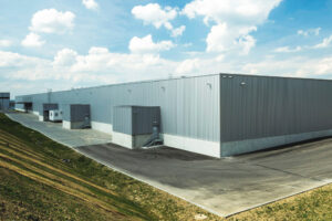 Společnost HSF System postavila nové prostory pro firmu Röchling Automotive