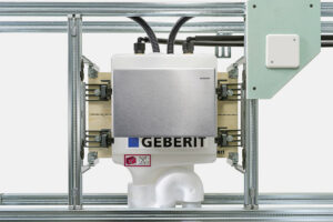 Hygienické proplachování Geberit s novou řídicí jednotkou a senzorovou technologií