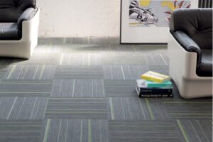 Tkaný vinyl 2tec2 vypadá elegantně jako koberec