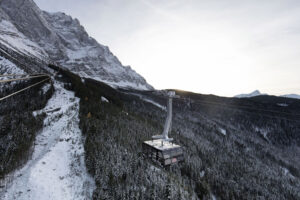 Novou lanovku na Zugspitze pohánějí technologie ABB