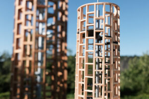 Studenti architektury vytvořili pro Libčice „iniciační bod“ – stožár s výhledem