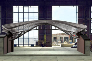 Ocelový most pro Amsterdam vyrobený technologií 3D tisku