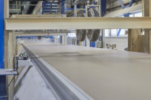 Rigips slaví 20 let výroby sádrokartonových desek v Horních Počaplech