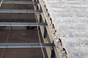 Stav Čiževského desek ve střešních konstrukcích – výsledky polních zkoušek