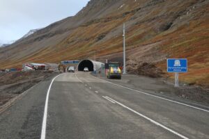 Metrostav dokončil pětikilometrový tunel v ledové pustině na Islandu