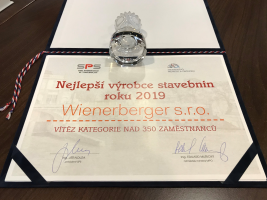 Ocenění pro Wienerberger: nejlepší výrobce stavebnin 2019 a bronzová Známka kvality