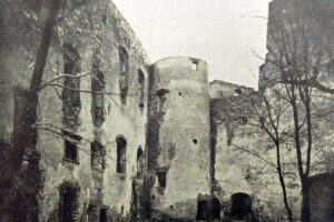 Sanace vlhkého a zasoleného zdiva hradního paláce na Helfštýně