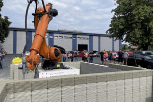 Národní centrum Stavebnictví 4.0 vyvíjí automatické zedníky i tisk domů