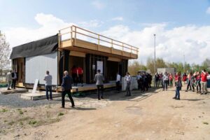 Čeští studenti přepravili do Wuppertalu svůj dům soutěžící v Solar Decathlonu