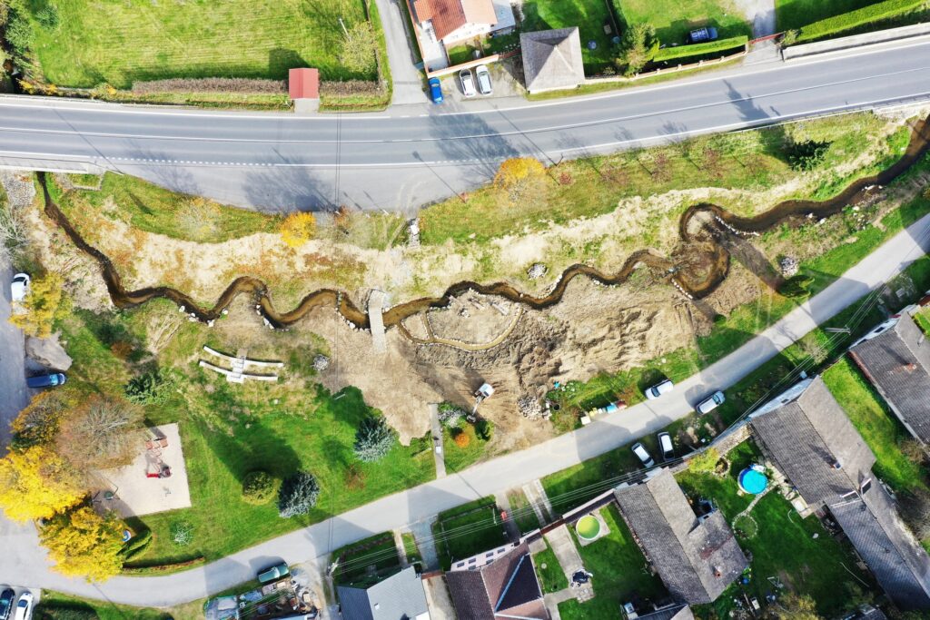 MATERIÁLY PRO STAVBU