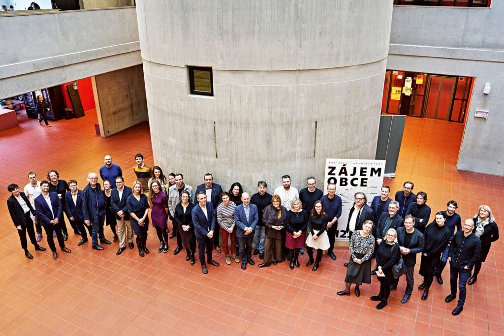 MATERIÁLY PRO STAVBU