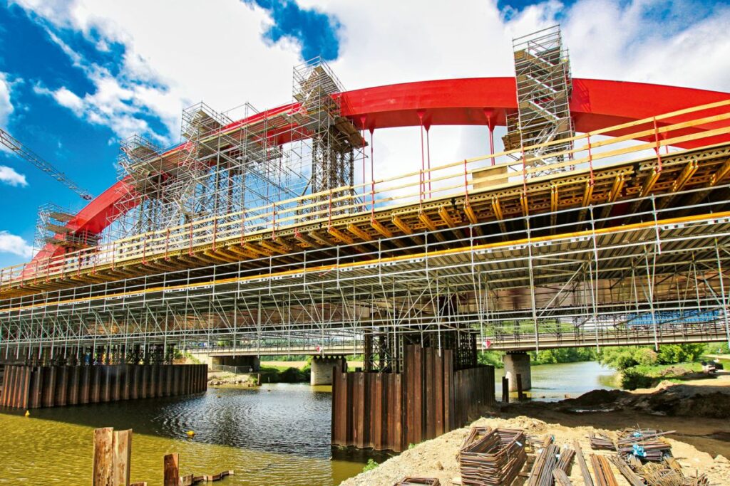 MATERIÁLY PRO STAVBU