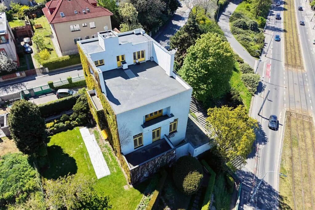 Foto vily z dronu
