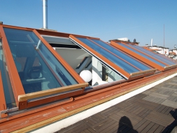 Střecha jako kabriolet s posuvným střešním prosklením Solara PERSPEKTIV – chytré a promyšlené řešení