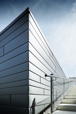 Přestavba vzdělávacího centra pro zdravotníky v Innsbrucku se systémem PREFA Sidings