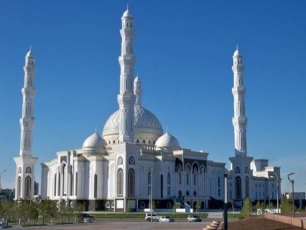 Mešita Chazret Sultan, Astana